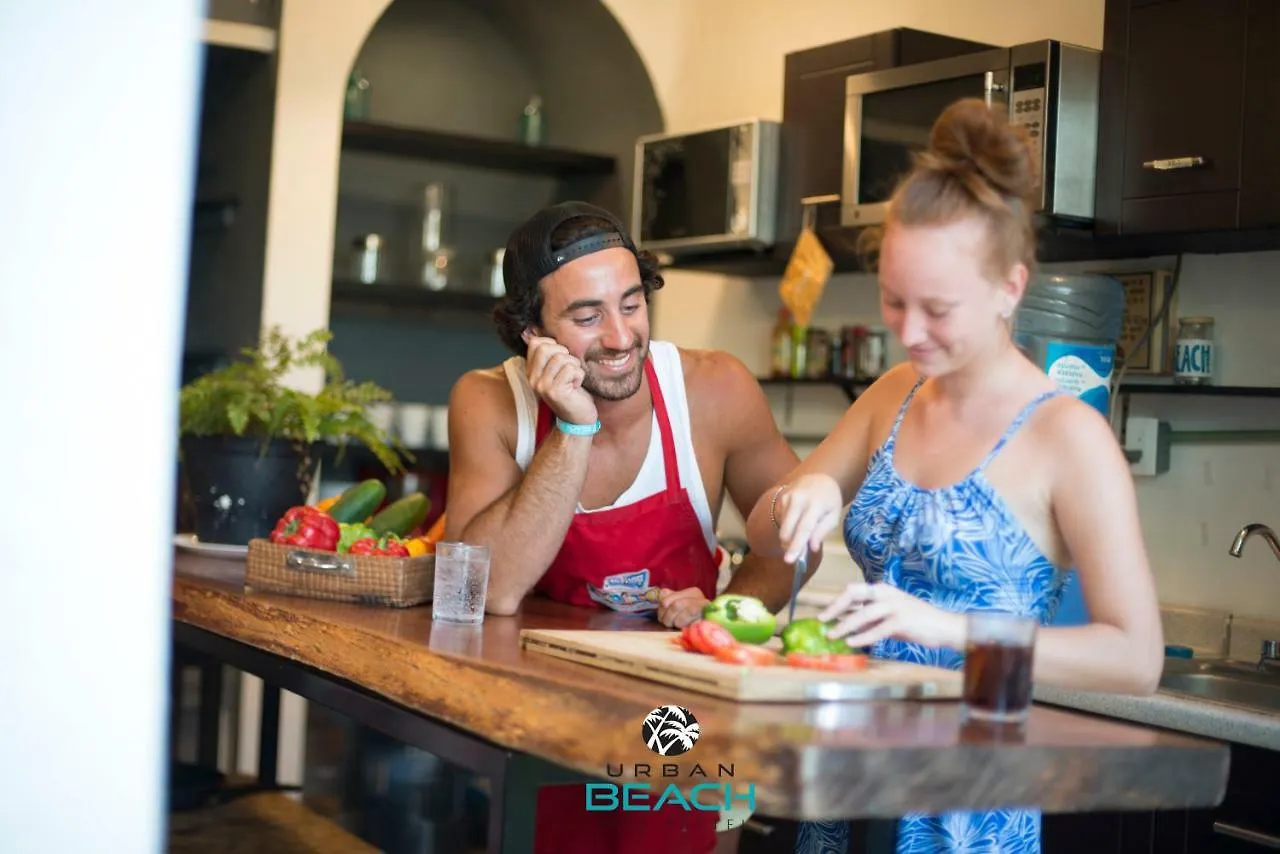 Urban Beach Chic Hostel Плая-дель-Кармен